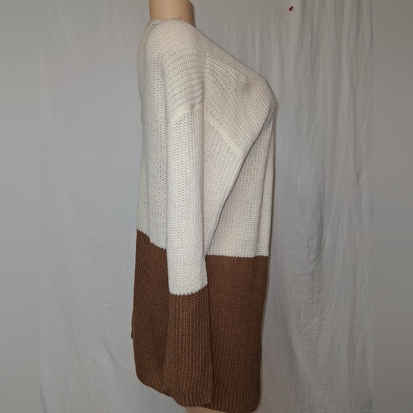 Mine New  Cream and Brown Colorblock Cardigan Size L - Picture 13 of 16